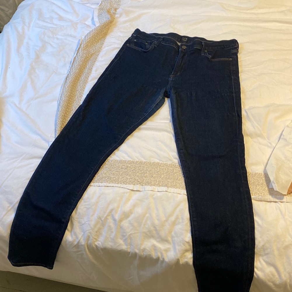 Citizens of Humanity skinny jeans very stretchy and comfy size 32 waist